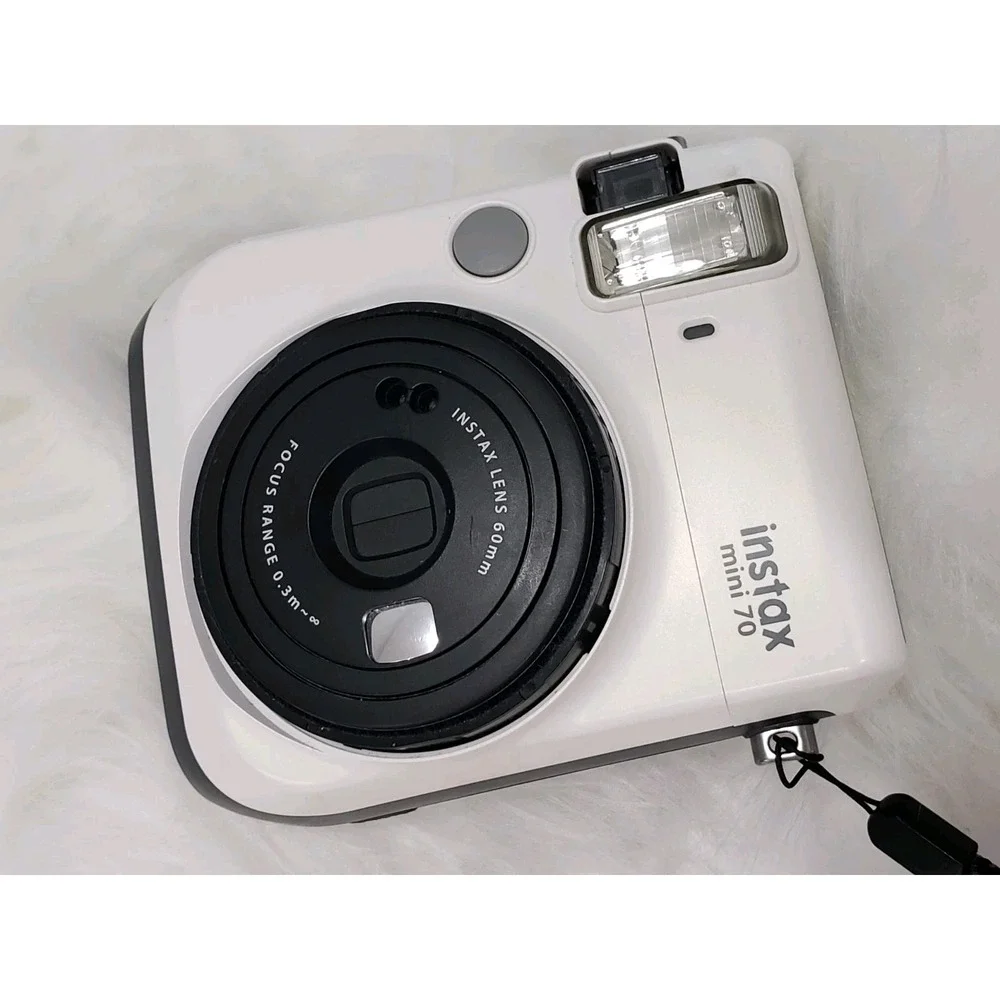 FOR PARTS OR REPAIR!!!! Fujifilm Instax Mini 70 Instant Camera Moon White